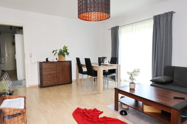 Immobilienangebot - Kaltenkirchen - Haus_Wohnung - Attraktive 3 Zimmer Wohnung mit Balkon im Herzen von Kaltenkirchen