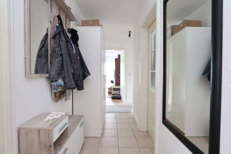 Immobilienangebot - Kaltenkirchen - Haus_Wohnung - Attraktive 3 Zimmer Wohnung mit Balkon im Herzen von Kaltenkirchen