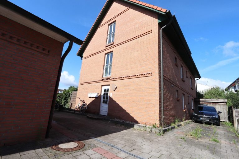 Immobilienangebot - Kaltenkirchen - Haus_Wohnung - Attraktive 3 Zimmer Wohnung mit Balkon im Herzen von Kaltenkirchen