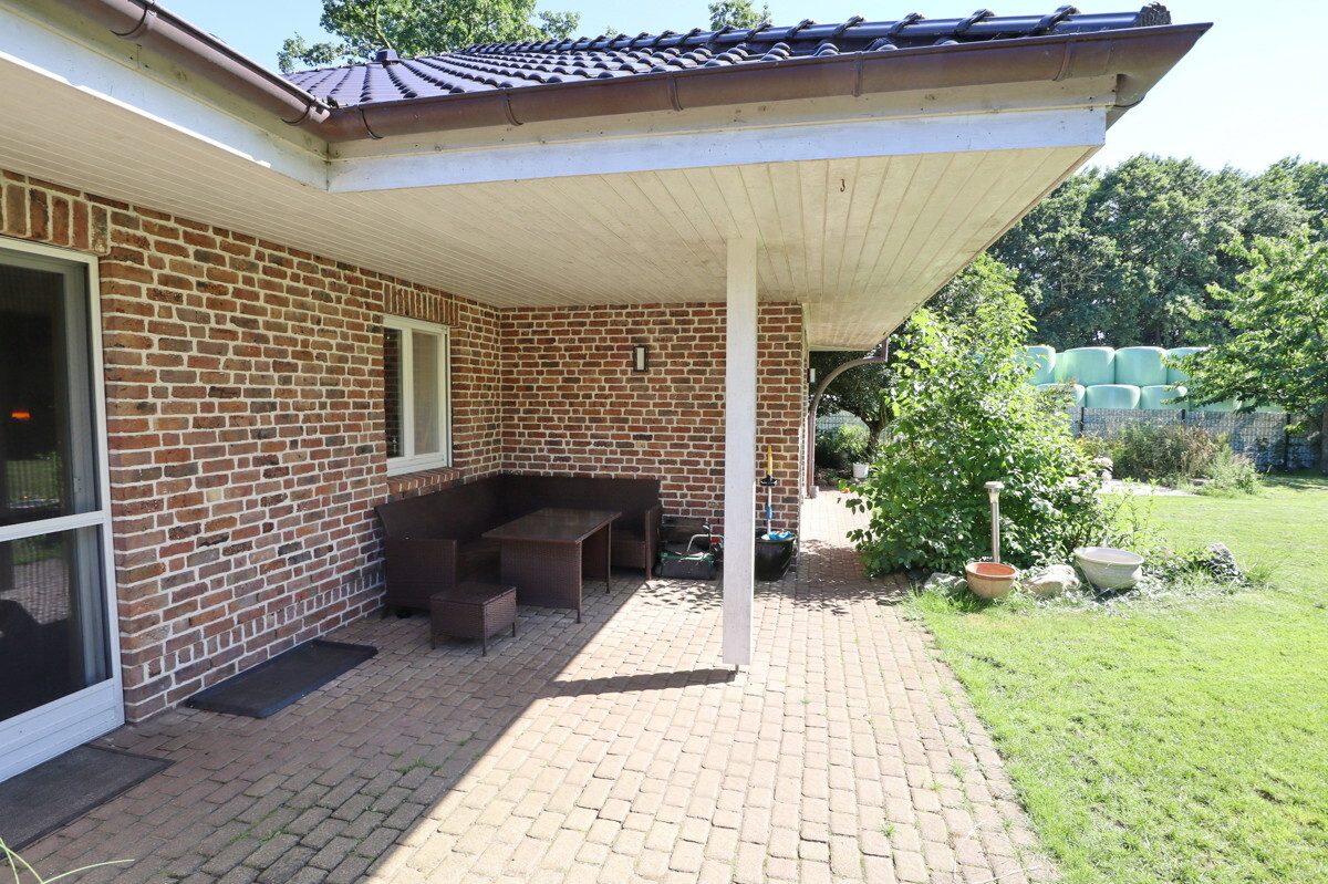 Immobilienangebot - Lohbarbek - Haus_Wohnung - Hochwertiges Zweifamilienhaus in ruhiger Lage am Feldrand von Lohbarbek!