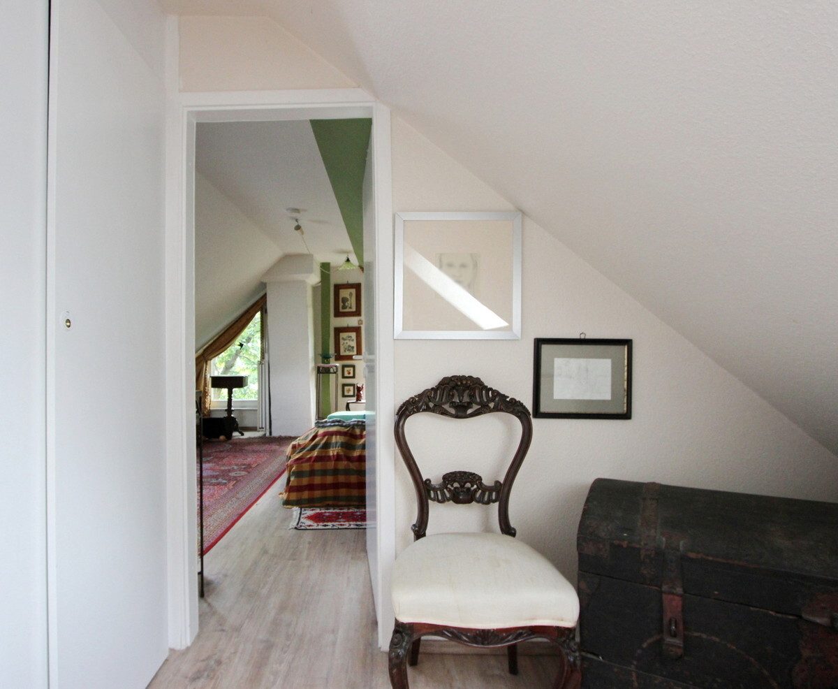 Immobilienangebot - Hamburg - Haus_Wohnung - Besonderes Einfamilienhaus auf tollem Grundstück in Hamburg-Lurup