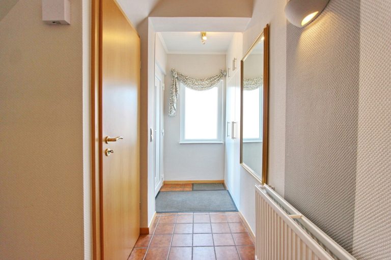 Immobilienangebot - Appen - Haus_Wohnung - Gepflegte Doppelhaushälfte in Appen auf schönem Grundstück mit Garage