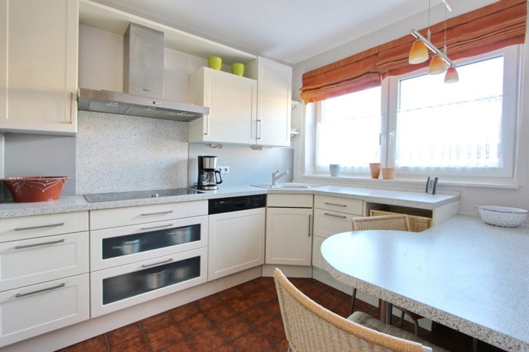 Immobilienangebot - Appen - Haus_Wohnung - Gepflegte Doppelhaushälfte in Appen auf schönem Grundstück mit Garage
