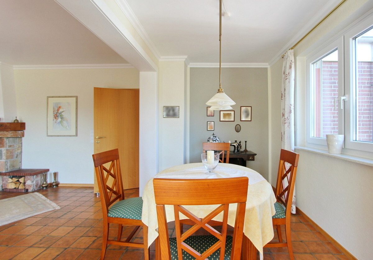 Immobilienangebot - Appen - Haus_Wohnung - Gepflegte Doppelhaushälfte in Appen auf schönem Grundstück mit Garage