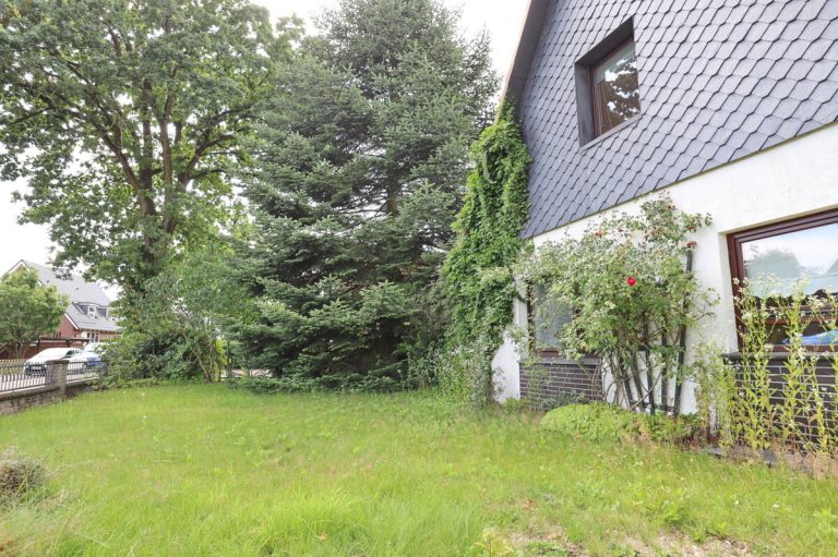 Immobilienangebot - Kaltenkirchen - Haus_Wohnung - Modernisierungsbedürftiges Einfamilienhaus mit Platz für die ganze Familie auf großem Grundstück