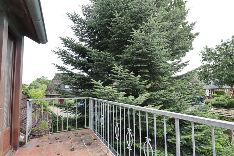 Immobilienangebot - Kaltenkirchen - Haus_Wohnung - Modernisierungsbedürftiges Einfamilienhaus mit Platz für die ganze Familie auf großem Grundstück