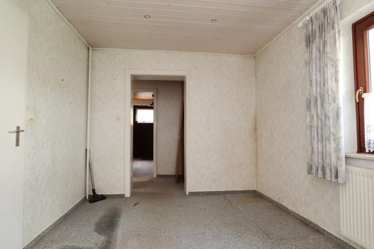 Immobilienangebot - Kaltenkirchen - Haus_Wohnung - Modernisierungsbedürftiges Einfamilienhaus mit Platz für die ganze Familie auf großem Grundstück