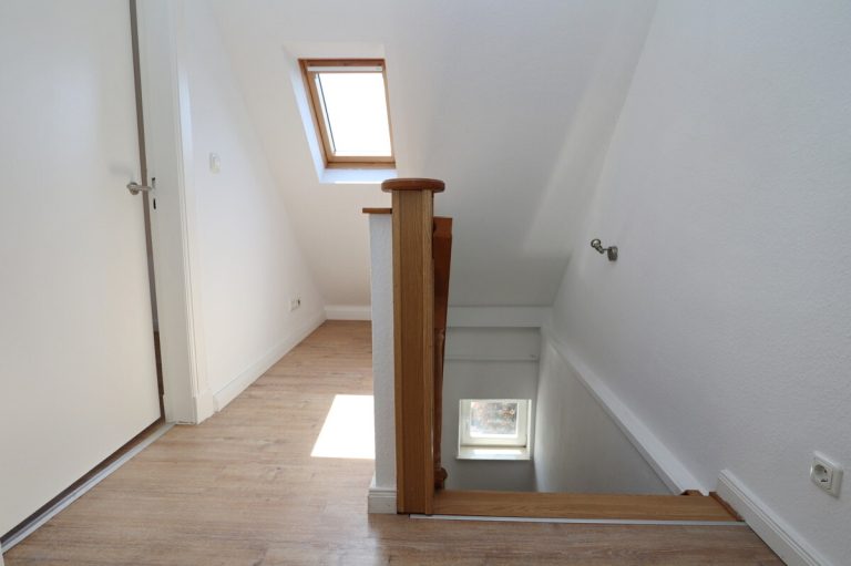 Immobilienangebot - Kaltenkirchen - Haus_Wohnung - Modernisierte Doppelhaushälfte in attraktiver Lage von Kaltenkirchen