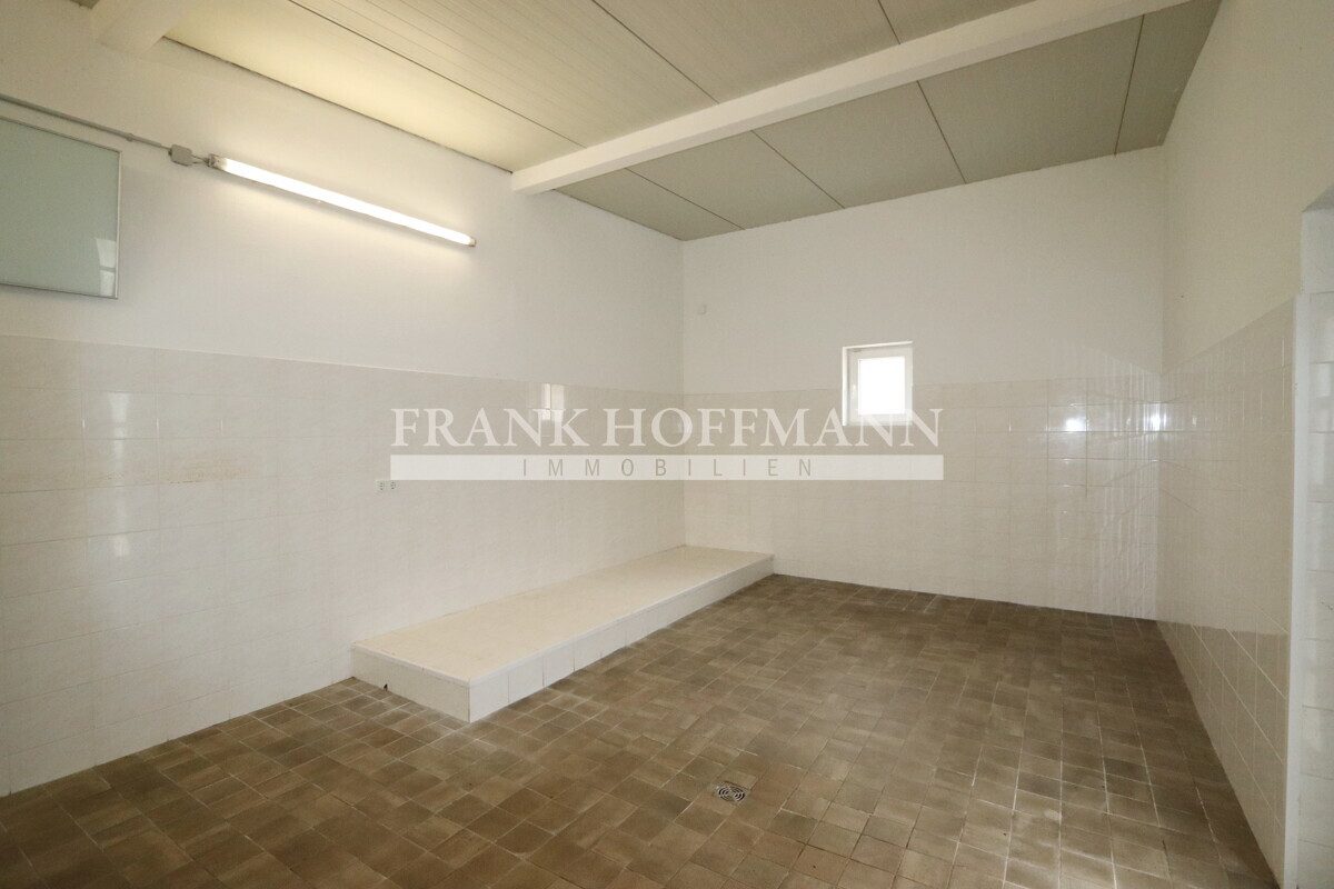 M2041-4 Innenaufnahme 2 Immobilienangebot - Kaltenkirchen - Commercial_Hallen - Neuwertige Lagerfläche in Kaltenkirchen