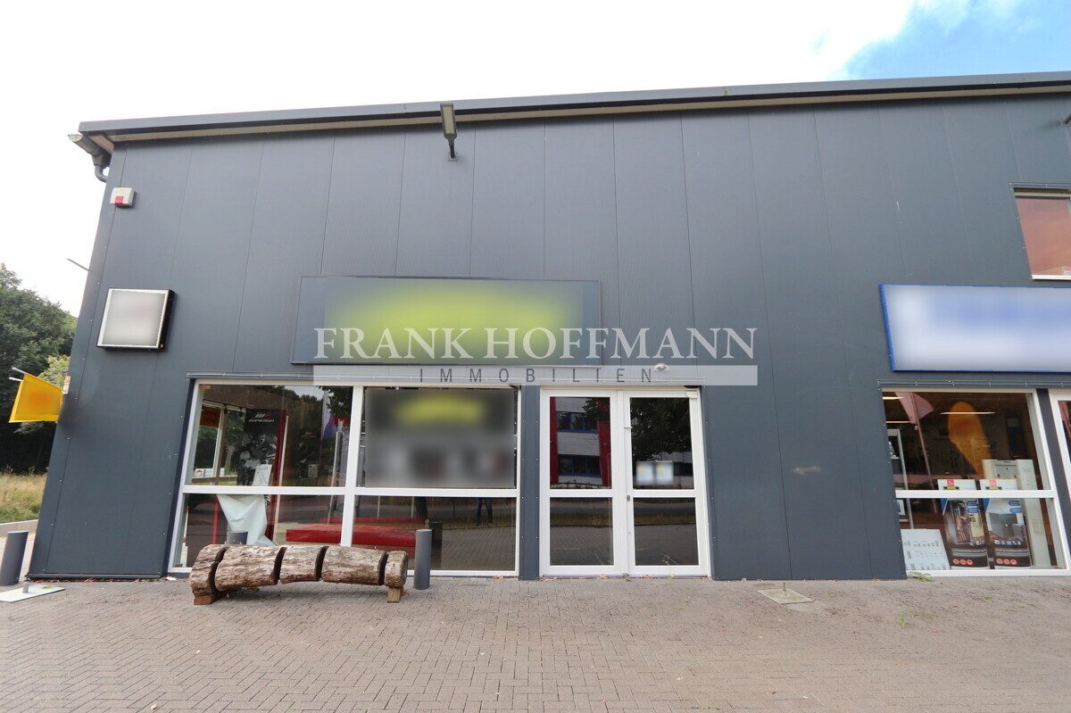 M2457 Außenaufnahme 2 Immobilienangebot - Halstenbek - Commercial_Laden - Exklusive Einzelhandelsfläche in Halstenbek