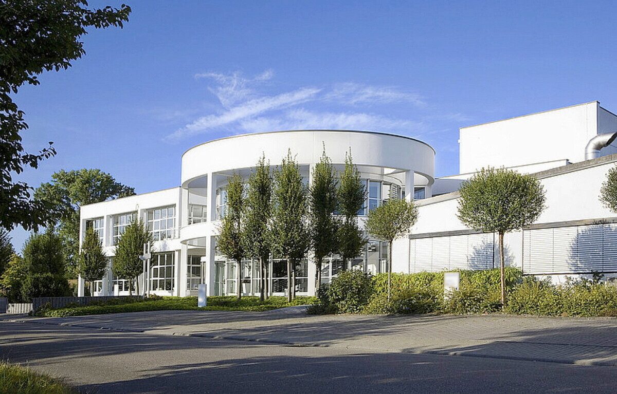 M2500 Außenansicht 3 Immobilienangebot - Norderstedt - Commercial_Büro - Medizinzentrum -teilbar- in Norderstedt
