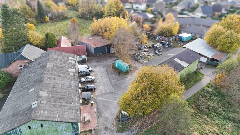 Immobilienangebot - Lentföhrden - Grundstücke - Attraktives Grundstück mit Altbestand und großem Entwicklungspotenzial