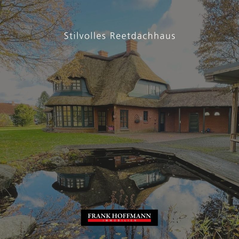 Stilvolles Reetdachhaus auf großzügigem Grundstück in Aukrug