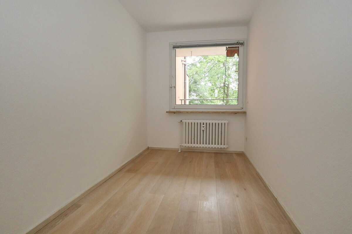 Immobilienangebot - Kaltenkirchen - Haus_Wohnung - Geräumige 3-Zimmer-Wohnung mit großzügigem Balkon in Kaltenkirchen