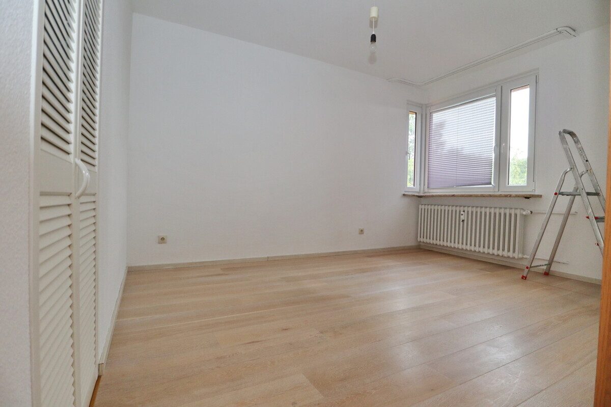 Immobilienangebot - Kaltenkirchen - Haus_Wohnung - Geräumige 3-Zimmer-Wohnung mit großzügigem Balkon in Kaltenkirchen