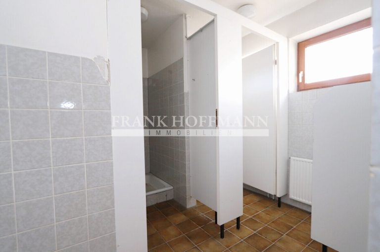 Immobilienangebot - Kiebitzreihe - Commercial_Hallen - Vielseitig nutzbarer Produktionsstandort mit Werkstatt-, Lager- und Büroflächen in Kiebitzreihe