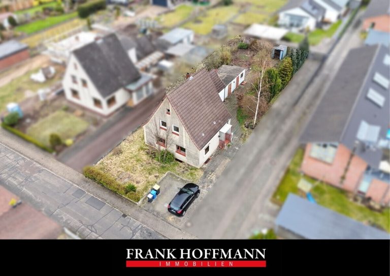 Immobilienangebot - Neumünster - Grundstücke - Grundstück mit Altbestand in Neumünster-Gadeland