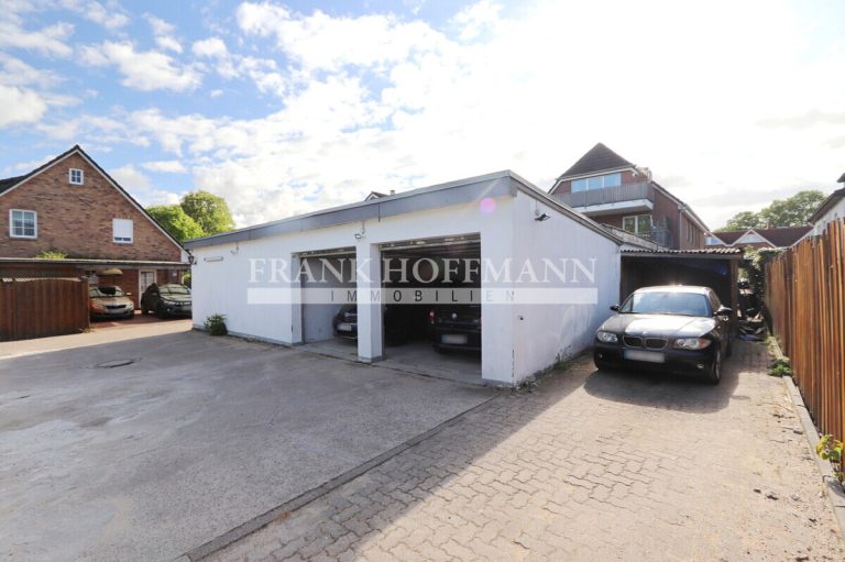 Immobilienangebot - Norderstedt - Alle - Wohn-/ Geschäftshaus mit 5 Einheiten & 6 Garagen in Norderstedt
