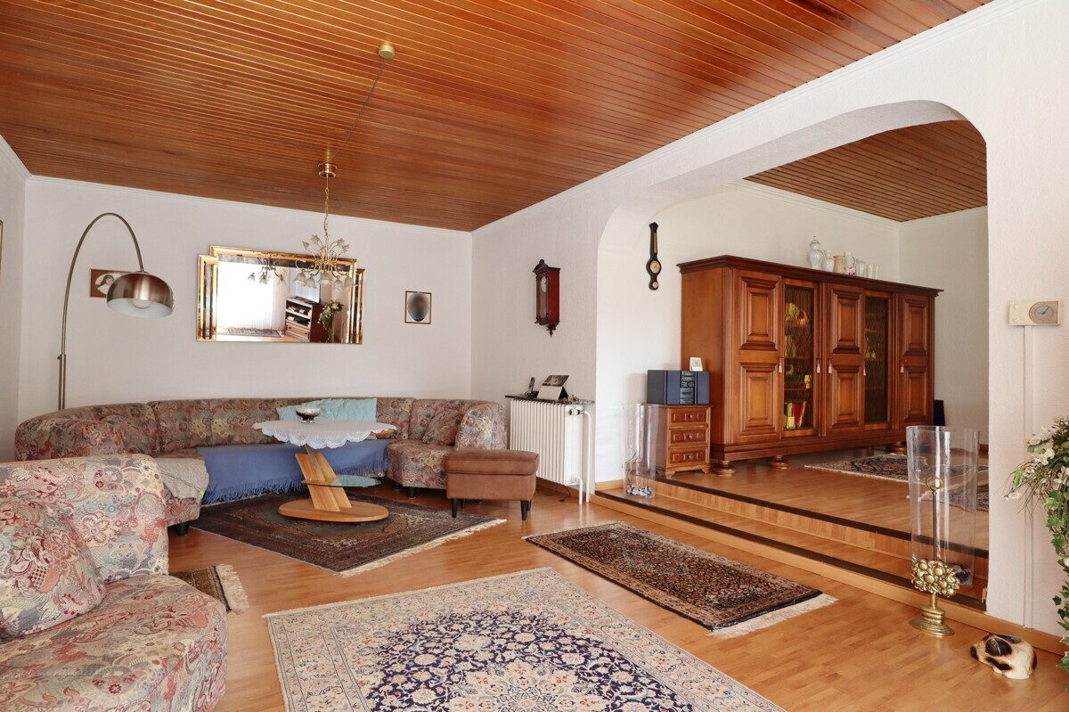 Esszimmer Immobilienangebot - Kaltenkirchen - Haus_Wohnung - Sanierungsbedürftiges Einfamilienhaus in beliebter Lage von Kaltenkirchen!