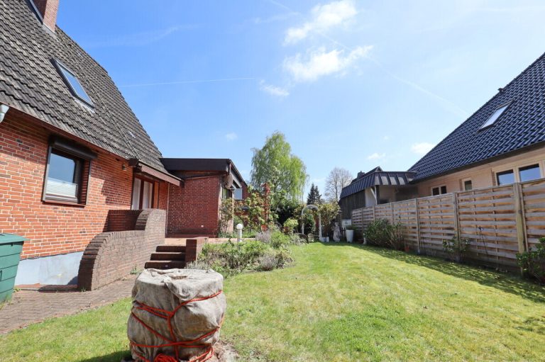 Immobilienangebot - Kaltenkirchen - Haus_Wohnung - Sanierungsbedürftiges Einfamilienhaus in beliebter Lage von Kaltenkirchen!