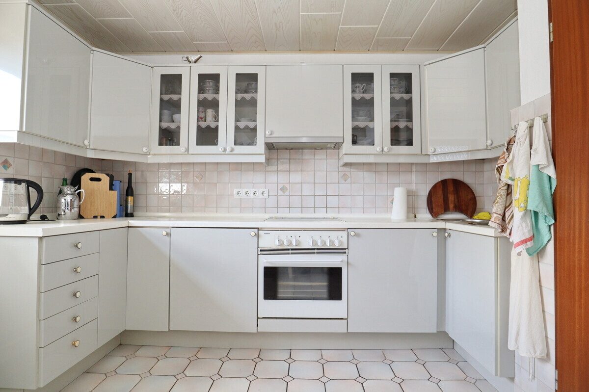 Küche Immobilienangebot - Kaltenkirchen - Haus_Wohnung - Sanierungsbedürftiges Einfamilienhaus in beliebter Lage von Kaltenkirchen!