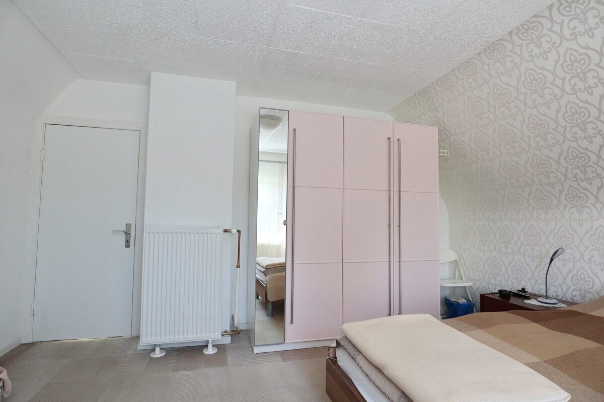 Schlafen Immobilienangebot - Kaltenkirchen - Haus_Wohnung - Sanierungsbedürftiges Einfamilienhaus in beliebter Lage von Kaltenkirchen!