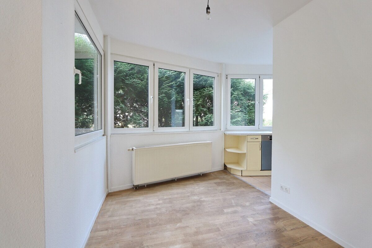 Immobilienangebot - Hamburg - Haus_Wohnung - Schöne Terrassen-Wohnung mit TG-Stellplatz in Hamburg Wohldorf-Ohlstedt