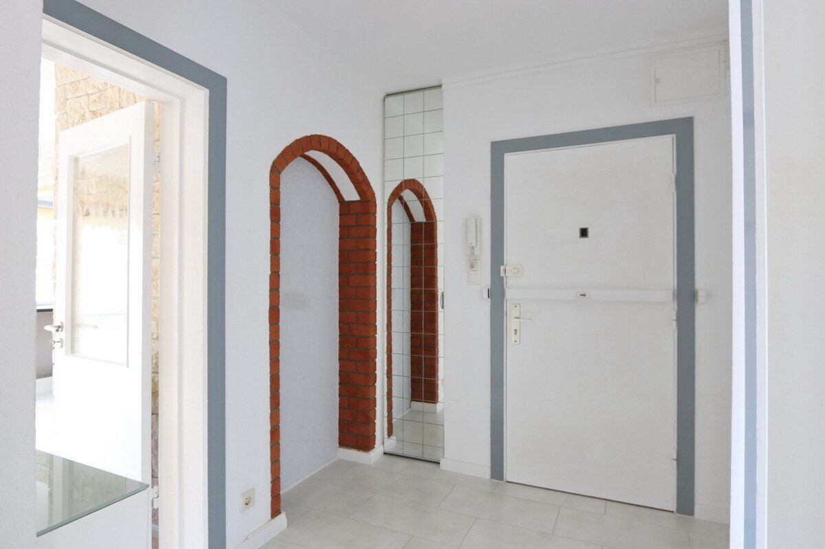 Immobilienangebot - Hamburg - Alle - Vermietete 2,5-Zimmer-Eigentumswohnung mit großem Balkon in Hamburg-Meiendorf!