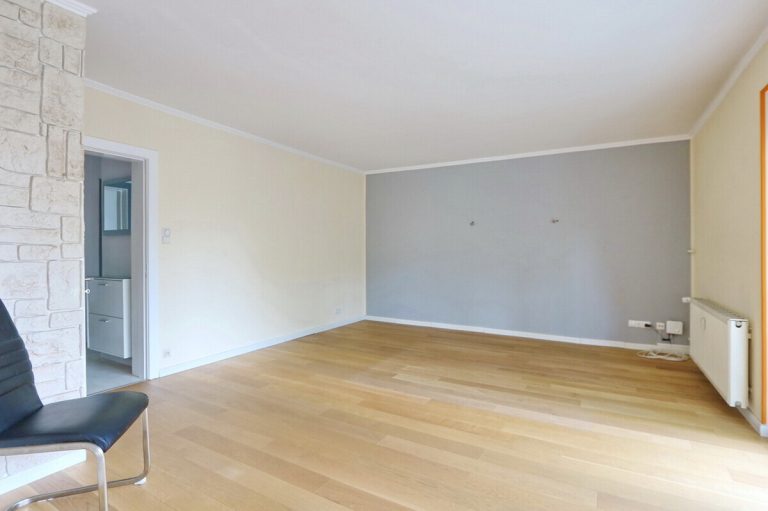 Immobilienangebot - Hamburg - Alle - Vermietete 2,5-Zimmer-Eigentumswohnung mit großem Balkon in Hamburg-Meiendorf!