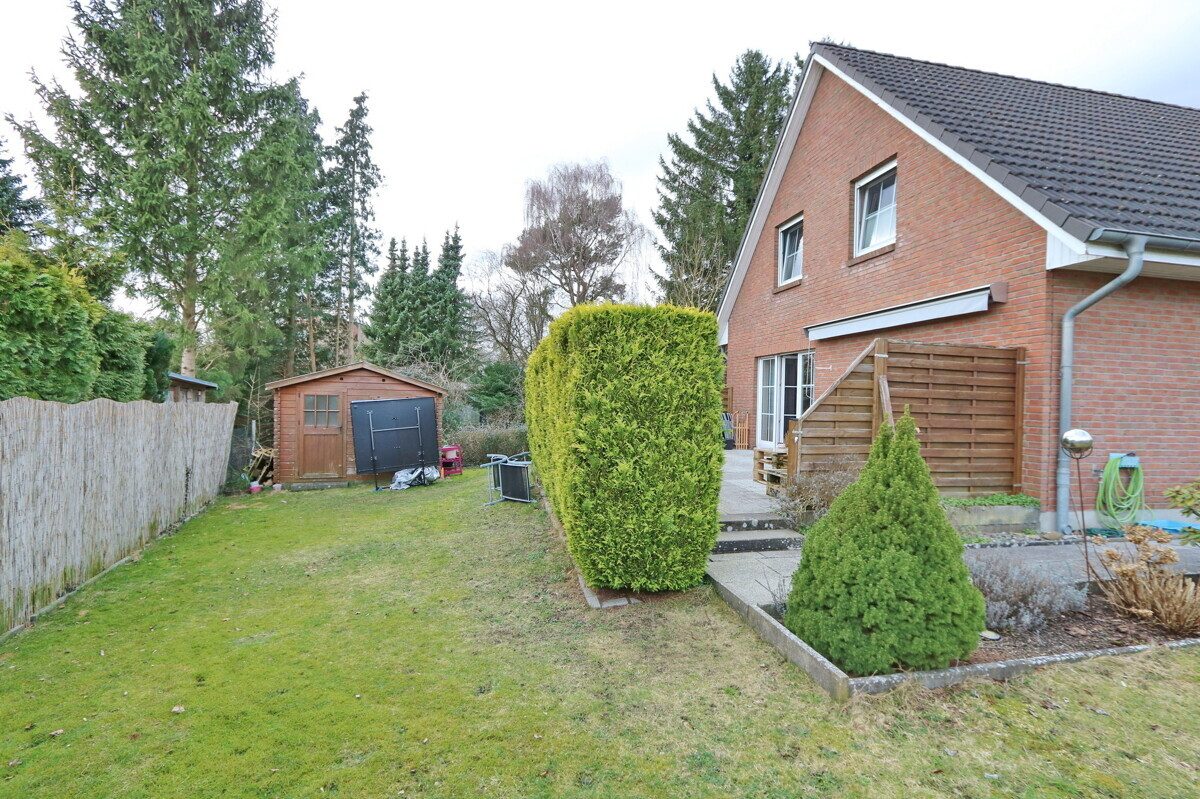 Immobilienangebot - Hamburg - Alle - Vermietetes, gepflegtes Einfamilienhaus mit Carport in Hamburg-Langenhorn