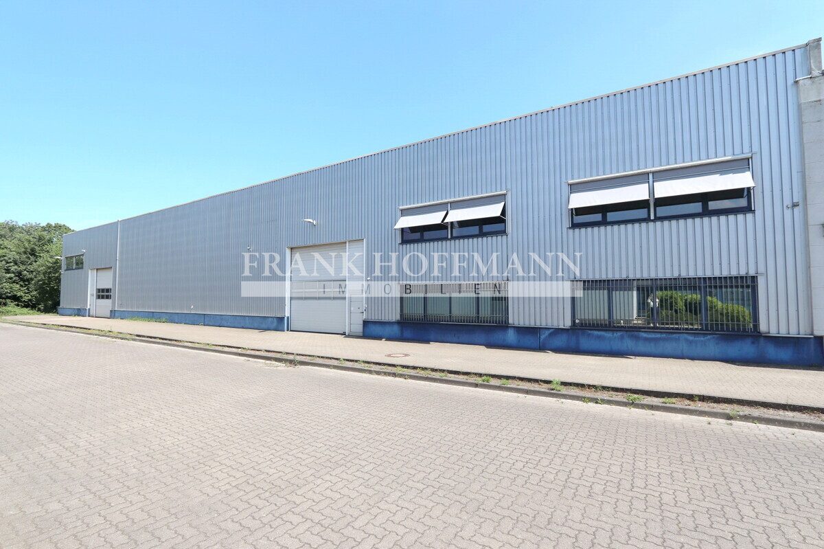 M2145-1.OG Seitenansicht 2 Immobilienangebot - Henstedt-Ulzburg - Commercial_Büro - Teilbare Bürofläche im Gewerbepark-Nord von Henstedt-Ulzburg
