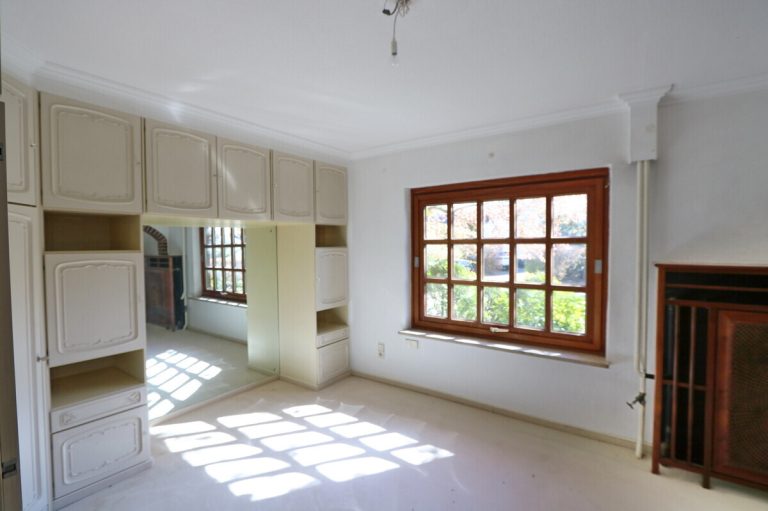 Immobilienangebot - Hamburg - Grundstücke - Großes Baugrundstück mit Altbestand in Hamburg-Poppenbüttel