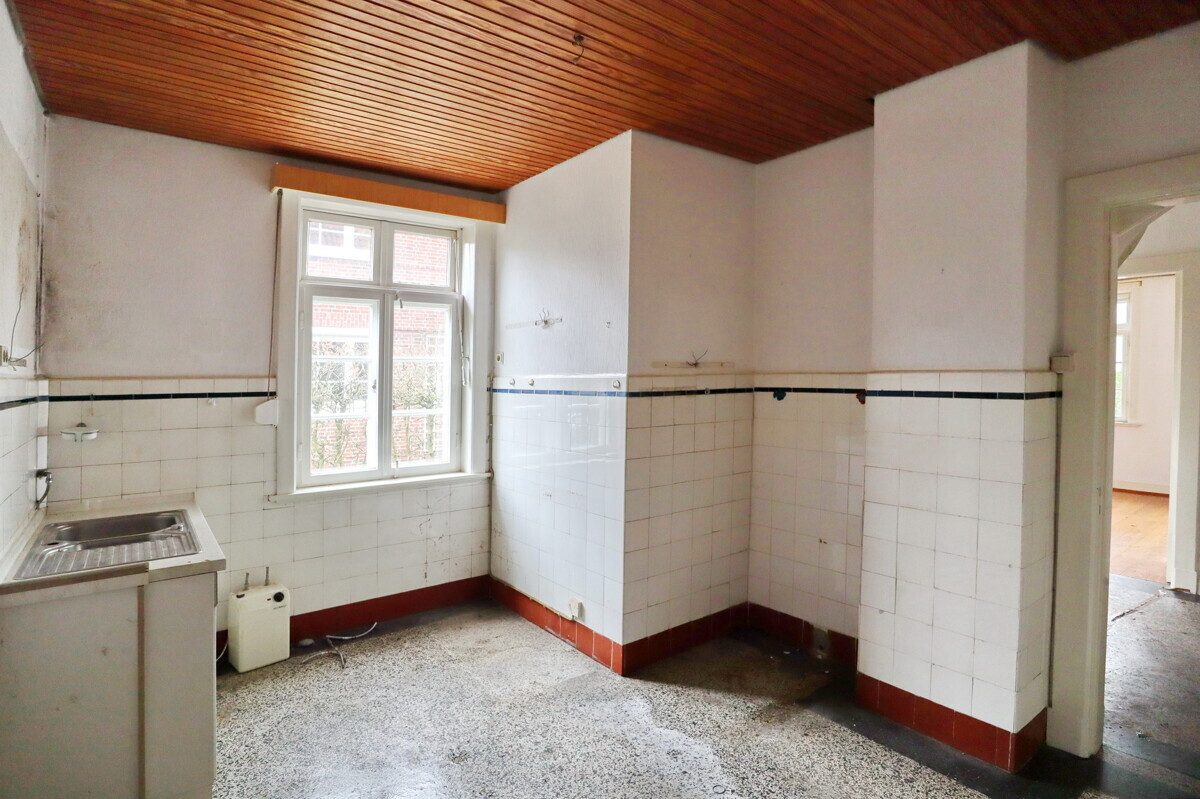 Immobilienangebot - Pinneberg - Haus_Wohnung - Einfamilienhaus mit Charme und unzähligen Möglichkeiten in toller Lage von Pinneberg