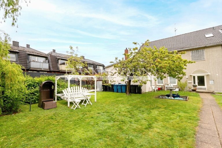 Immobilienangebot - Delingsdorf - Alle - Mehrfamilienhaus mit 5 Einheiten in Delingsdorf