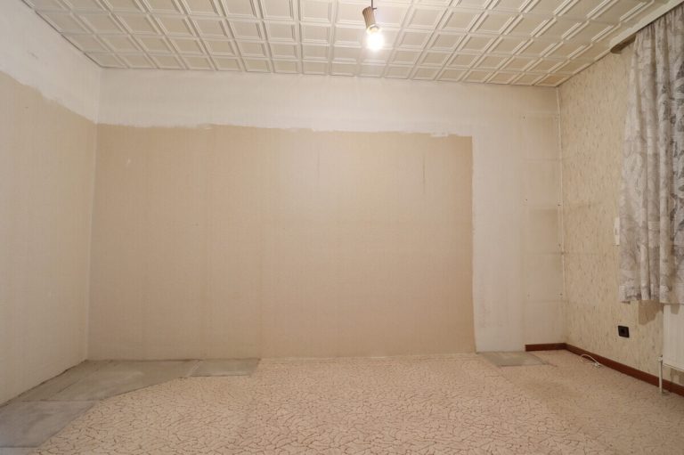 Immobilienangebot - Henstedt-Ulzburg - Haus_Wohnung - Erbpacht! Zentral gelegene Doppelhauhälfte mit Vollkeller und Carport
