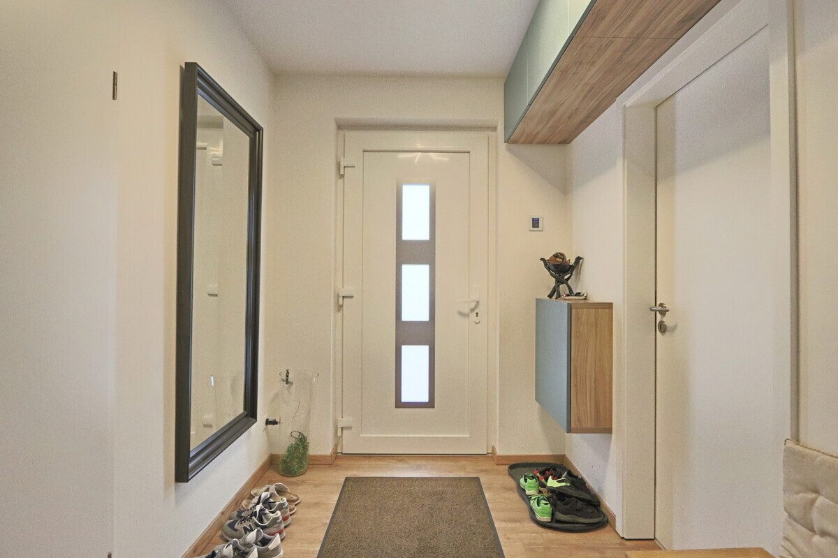 Immobilienangebot - Hamburg - Haus_Wohnung - Moderne Doppelhaushälfte mit Stellplatz in Hamburg Farmsen Berne