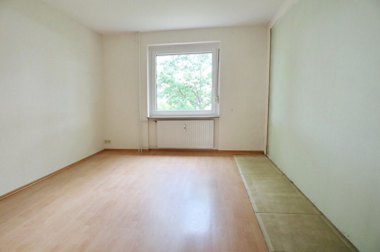 Immobilienangebot - Rellingen - Haus_Wohnung - Großzügige Eigentumswohnung mit Balkon & TG-Stellplatz in Rellingen