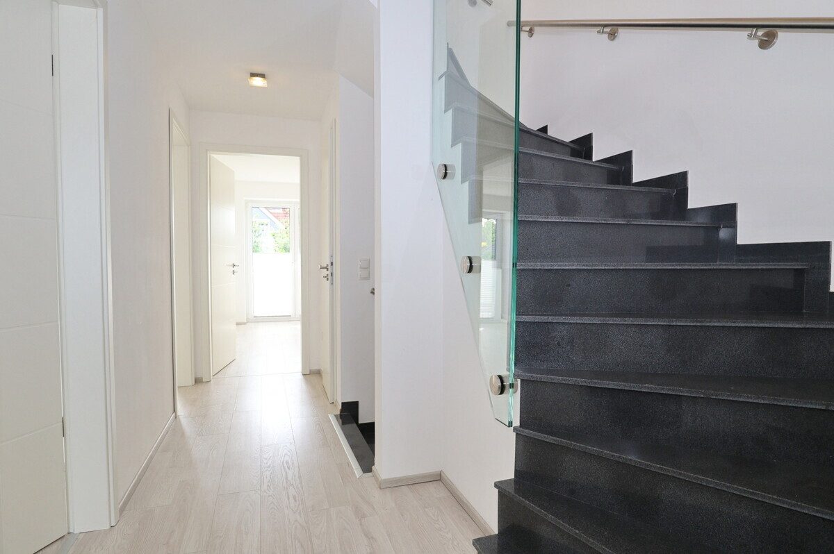 Immobilienangebot - Kaltenkirchen - Haus_Wohnung - Energieeffiziente & neuwertige Doppelhaushälfte in bester Lage von Kaltenkirchen