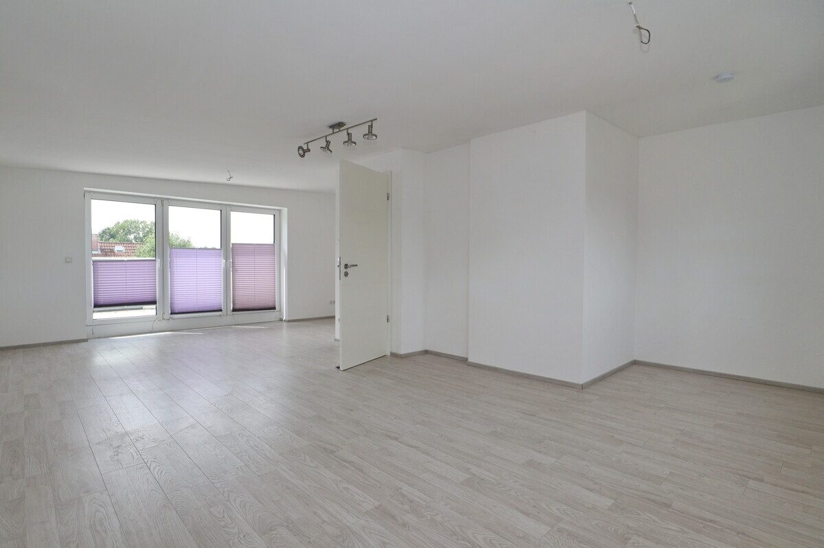 Immobilienangebot - Kaltenkirchen - Haus_Wohnung - Energieeffiziente & neuwertige Doppelhaushälfte in bester Lage von Kaltenkirchen