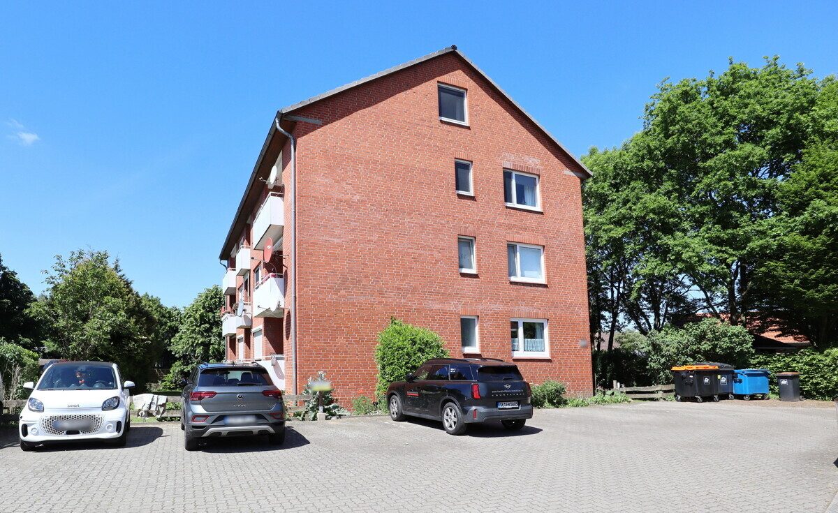Gibelseite u. Parkplatz Immobilienangebot - Lentföhrden - Haus_Wohnung - PROVISIONSFREI: Kapitalanlage in Lentföhrden - Vermietete Wohnung mit Entwicklungspotenzial