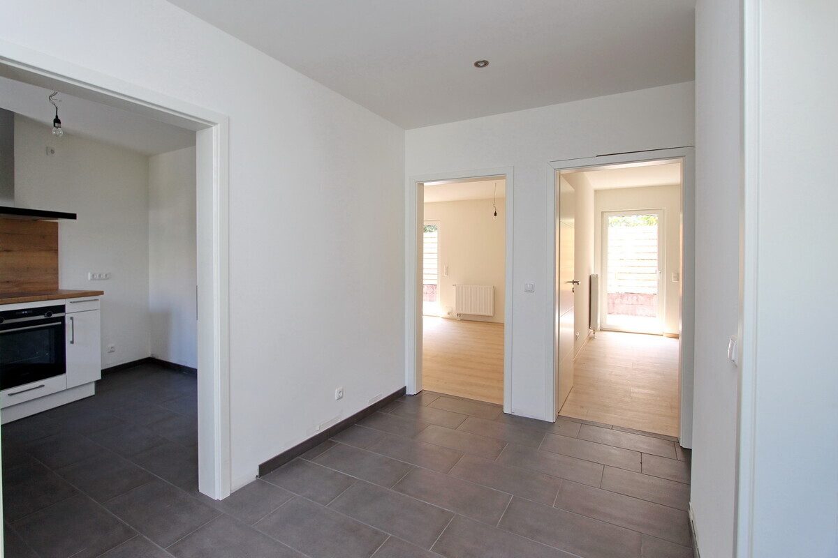 Diele 1.2 Immobilienangebot - Kaltenkirchen - Haus_Wohnung - Erstklassige 2-Zimmer-Wohnung im Bungalow-Stil in Kaltenkirchen