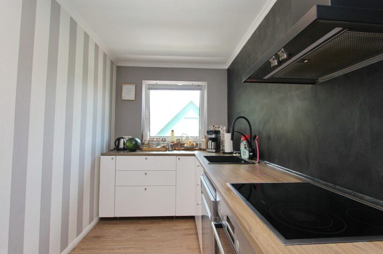 Immobilienangebot - Kaltenkirchen - Haus_Wohnung - Großzügige 4-Zimmer-Wohnung mit ausgebautem Dachstudio & sonniger Dachterrasse in Kaltenkirchen