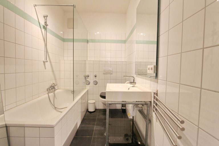 Immobilienangebot - Hamburg - Haus_Wohnung - Altbauflair, modernes Design und Elbblick – Wohnen auf St. Pauli
