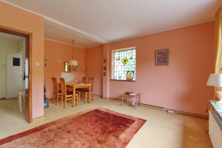 Immobilienangebot - Hamburg - Haus_Wohnung - Reihenendhaus mit großem Garten in Hamburg-Bramfeld