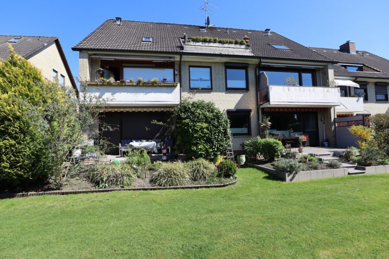 Immobilienangebot - Hasloh - Alle - Gepflegte & Vermietete 2,5-Zimmer-Eigentumswohnung mit Balkon & zwei Stellplätzen in Hasloh