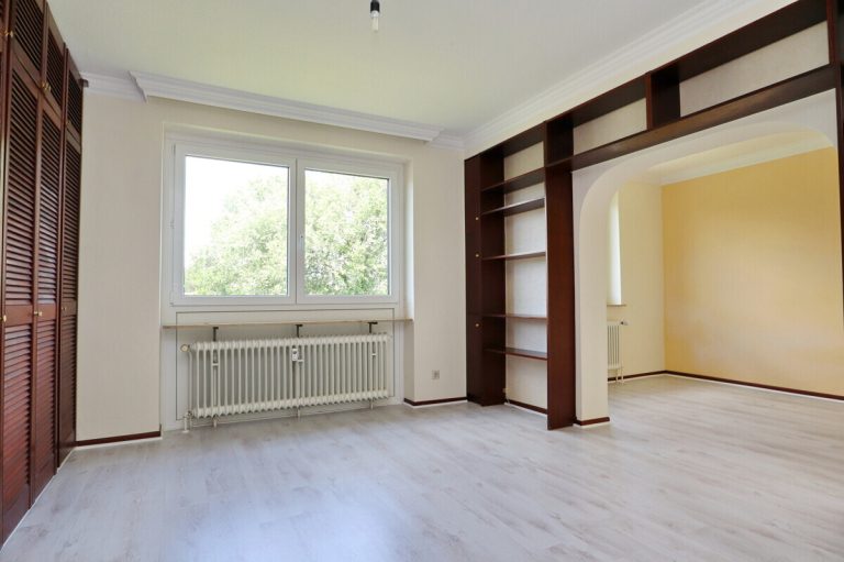 Immobilienangebot - Kaltenkirchen - Haus_Wohnung - Großzügige 4-Zimmer-Endetagenwohnung mit Garage in gepflegter und ruhiger Lage von Kaltenkirchen