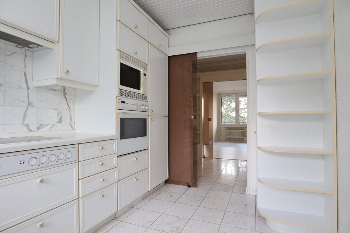 Küche Immobilienangebot - Kaltenkirchen - Haus_Wohnung - Großzügige 4-Zimmer-Endetagenwohnung mit Garage in gepflegter und ruhiger Lage von Kaltenkirchen