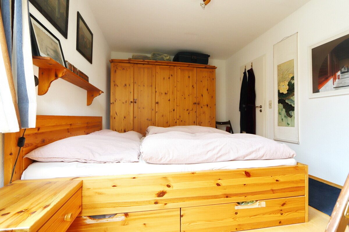 Schlafen Immobilienangebot - Hamburg - Haus_Wohnung - Familienfreundliches Reihenendhaus im schönen Hamburg-Bramfeld.