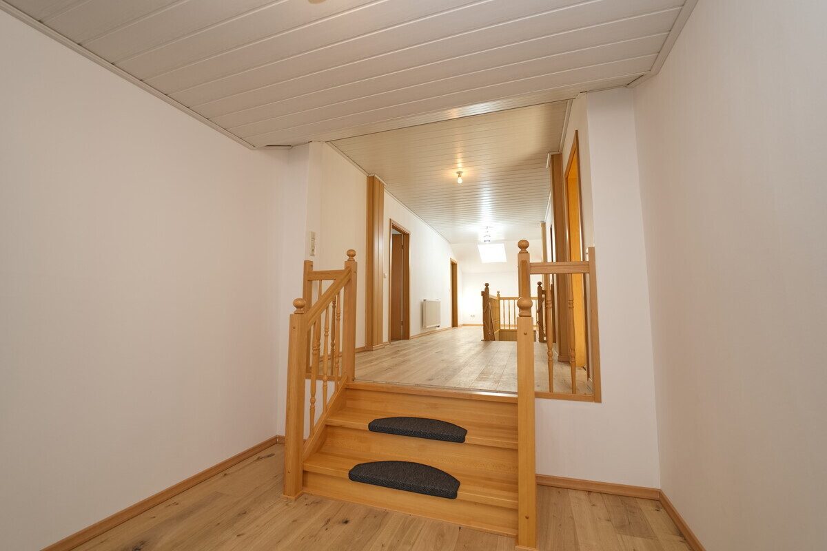Immobilienangebot - Wiemersdorf - Haus_Wohnung - Charmante Doppelhaushälfte mit Wintergarten – umfassend renoviert in Wiemersdorf