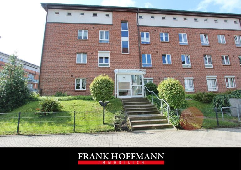 Immobilienangebot - Norderstedt - Haus_Wohnung - Perfekt für Singles - 1,5-Zi-Wohnung mit großem Balkon & TG-Stellplatz in Norderstedt-Garstedt